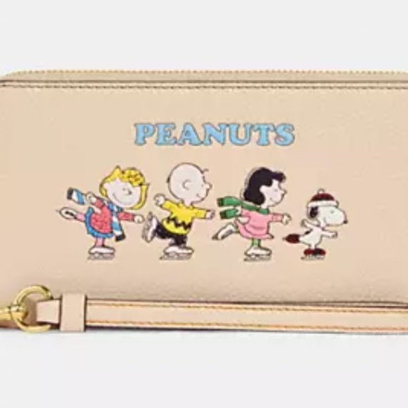 NEW Coach X Peanuts Long Zip Around Wallet Snoopy Friends Motif IVORY LEATHER! - Picture 3 of 7